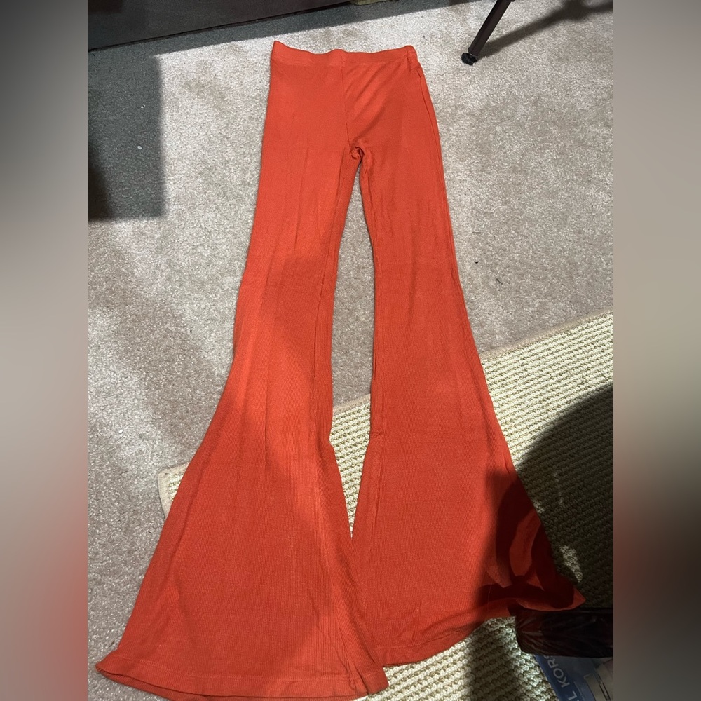 orange flair leggings
